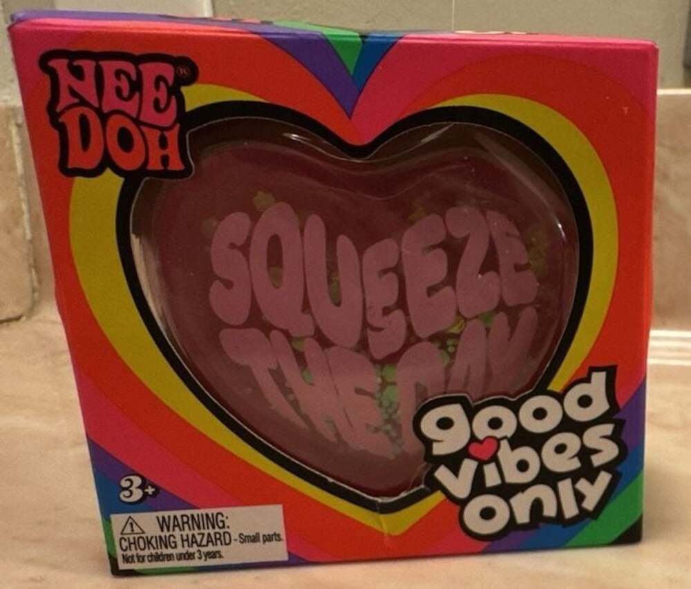 NEW needoh good vibes only heart pink